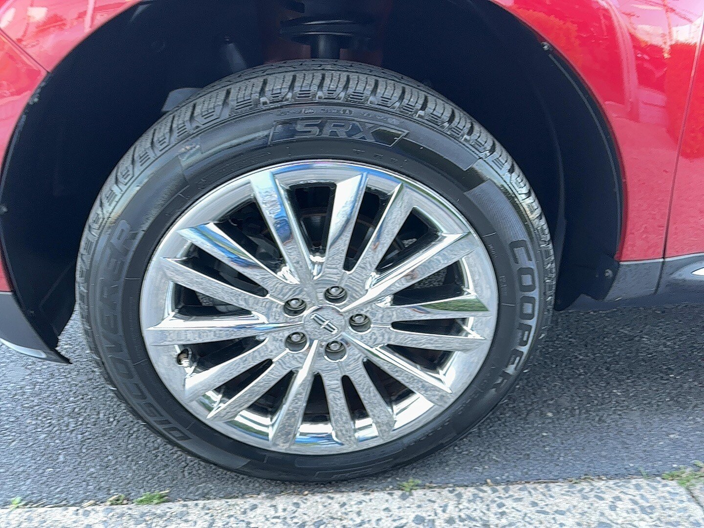 Used 2011 Lincoln MKX AWD w/ 102A Rapid Spec Order Code image 32