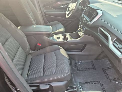 Used 2024 GMC Terrain SLE w/ Driver Convenience Package AWD/4WD image 30