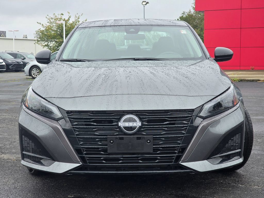 Used 2026 Nissan Altima 2.5 SV FWD image 8