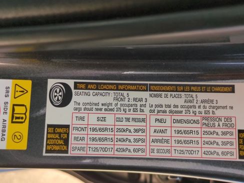 Certified 2019 Toyota Prius LE FWD image 14