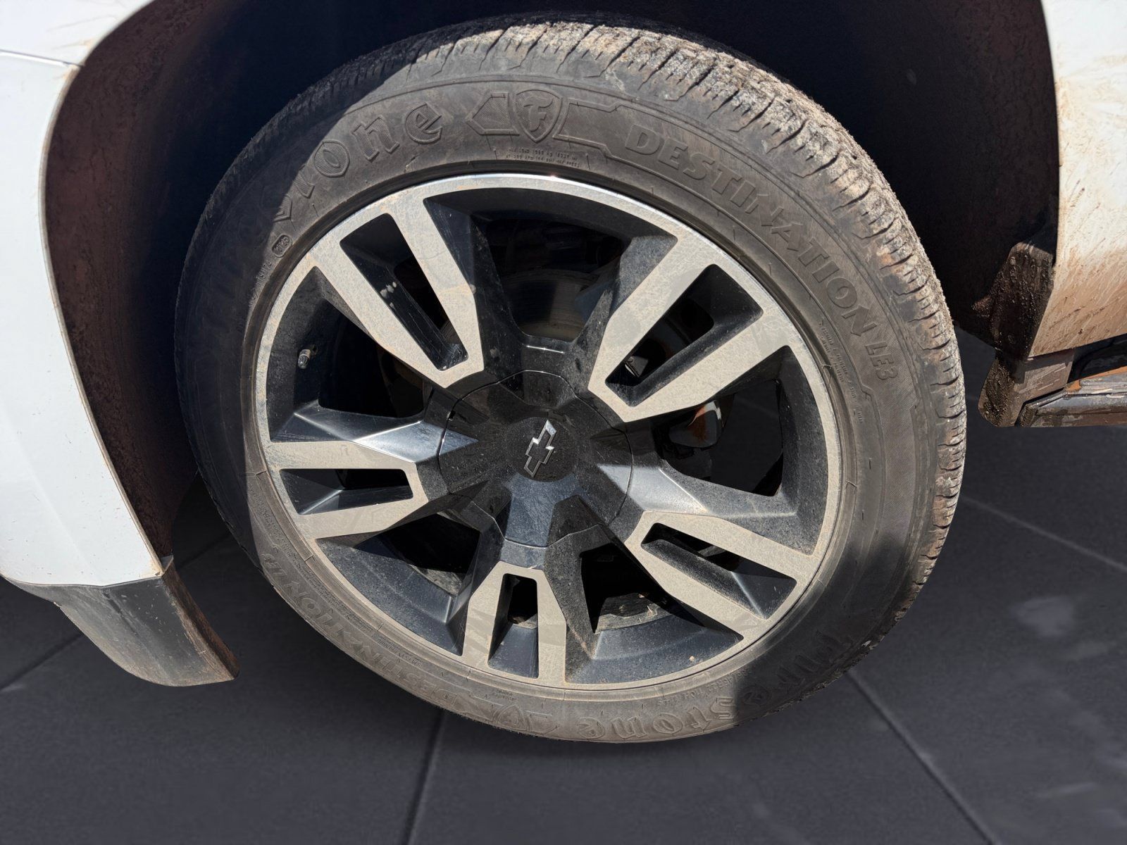 Used 2019 Chevrolet Tahoe Premier w/ RST 6.2L Performance Edition AWD/4WD image 14