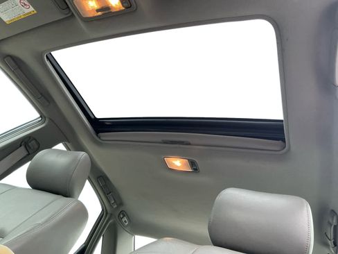 Used 2003 Toyota Avalon XLS FWD image 15