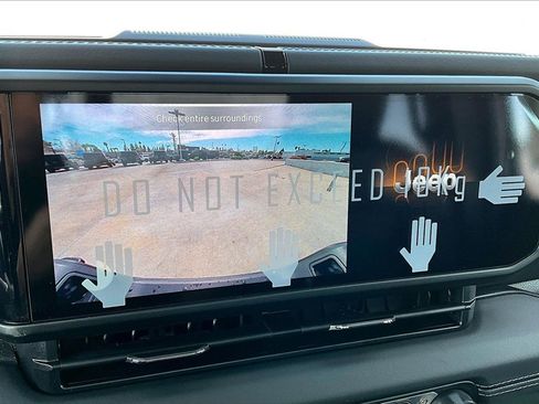 New 2026 Jeep Gladiator Sport image 13