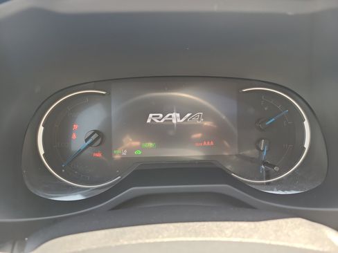 Certified 2022 Toyota RAV4 XSE AWD/4WD image 23