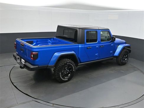 New 2026 Jeep Gladiator Willys image 30