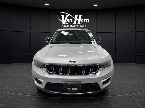 Used 2022 Jeep Grand Cherokee Limited 4xe image 3