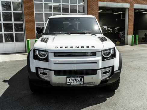 Used 2022 Land Rover Defender 110 S AWD/4WD image 31