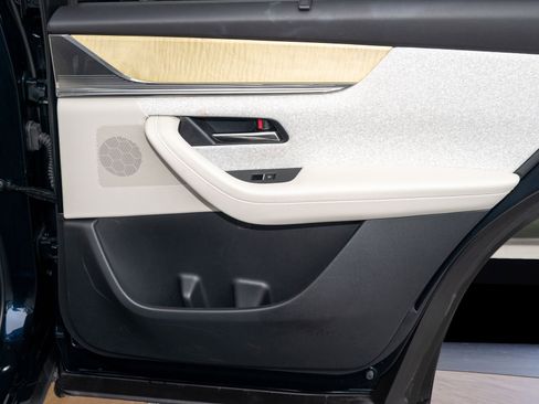 Used 2025 MAZDA CX-90 3.3 Turbo S w/ Premium Plus image 19