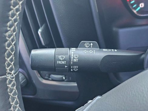Used 2018 Chevrolet Silverado 1500 LT w/ All Star Edition AWD/4WD image 38