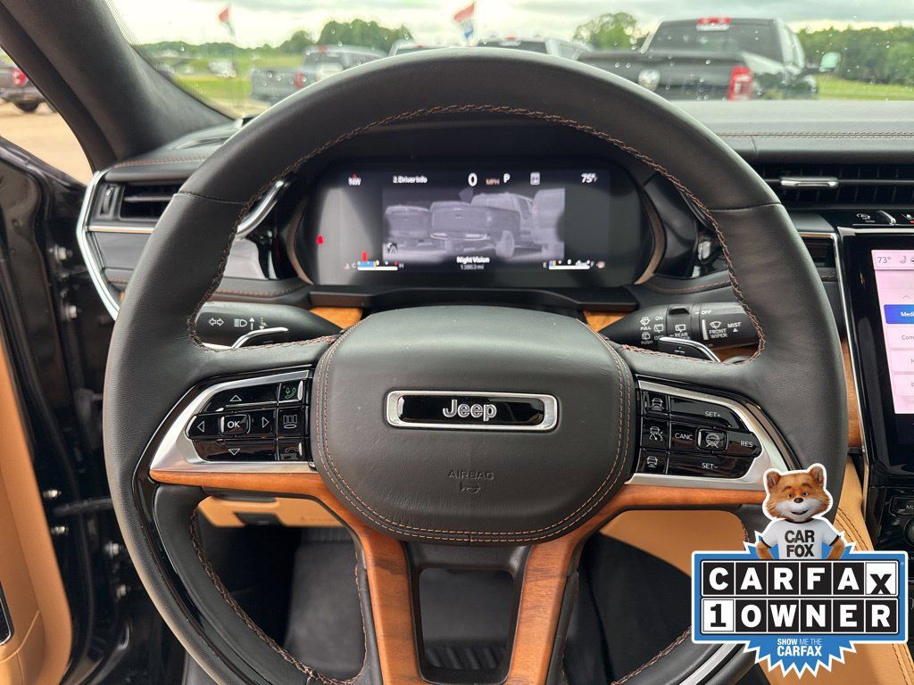Certified 2024 Jeep Grand Cherokee Summit AWD/4WD image 8