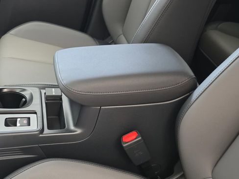New 2026 Subaru Outback Premium AWD/4WD image 10