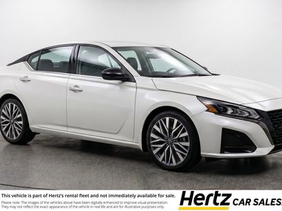 Used 2025 Nissan Altima 2.5 SV