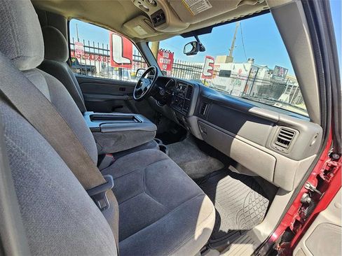 Used 2005 GMC Yukon 2WD image 14