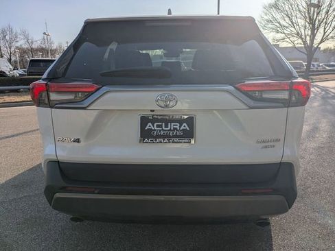 Used 2021 Toyota RAV4 Limited image 4