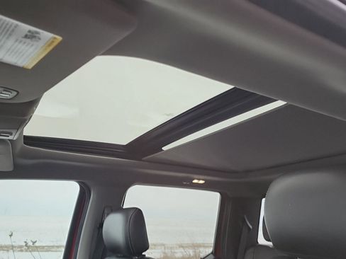 Used 2019 Ford F150 Lariat image 23