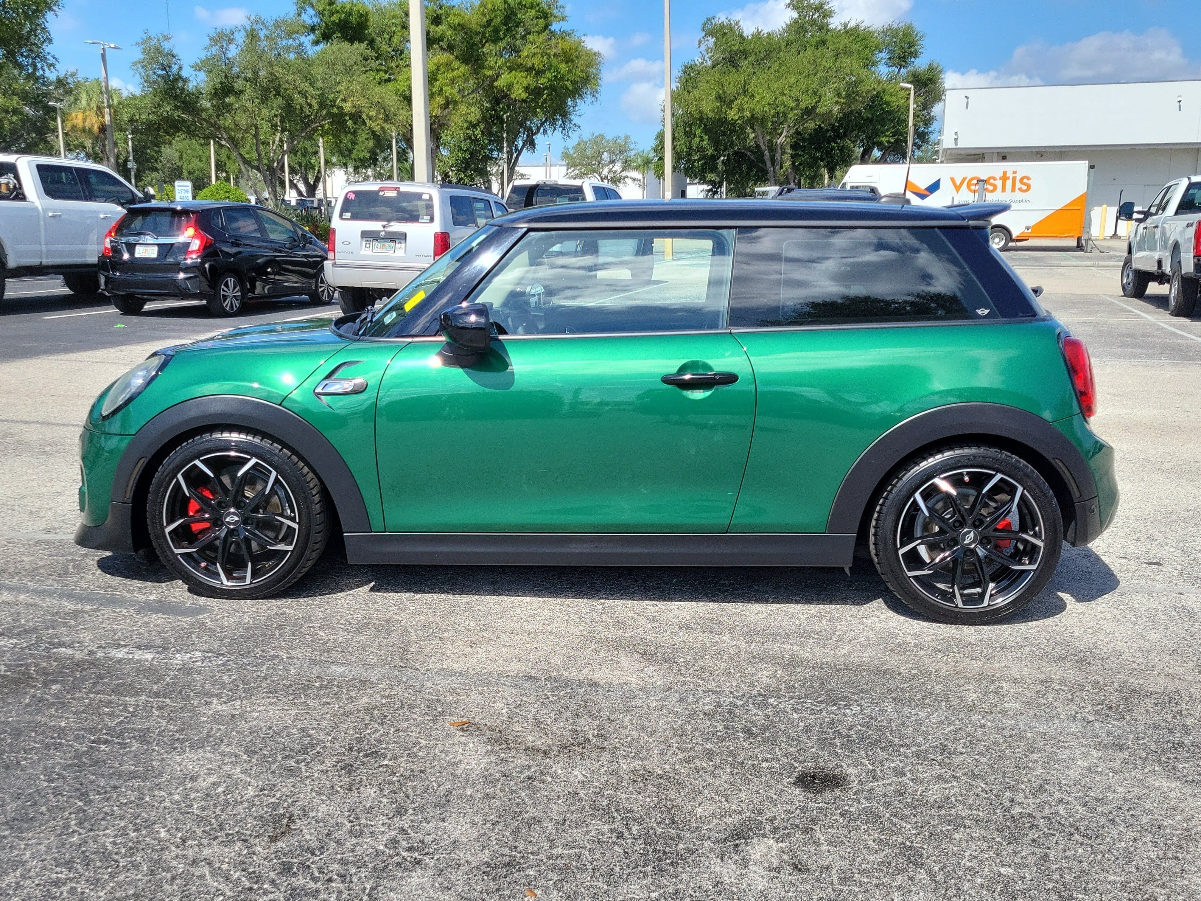 Used 2021 MINI Cooper S FWD image 6