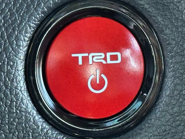 Certified 2025 Toyota Tundra Limited w/ TRD Off-Road Package AWD/4WD image 24