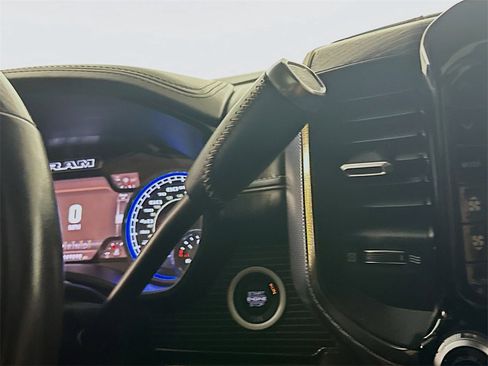 Used 2020 RAM 3500 Limited image 19