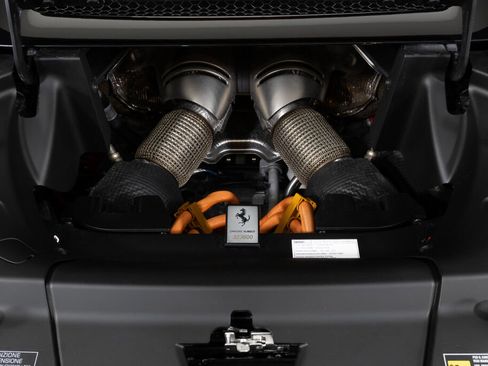 Used 2025 Ferrari 296 GTS RWD image 20