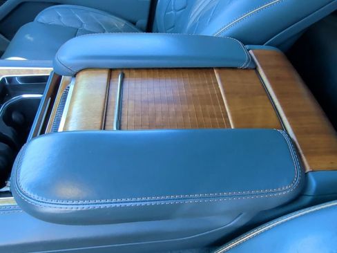 Used 2023 Jeep Grand Wagoneer Series III image 30