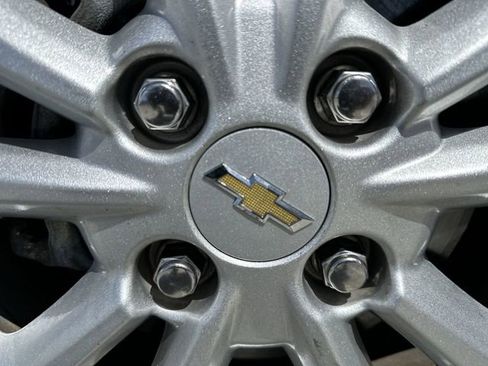 Used 2021 Chevrolet Spark LT FWD image 10