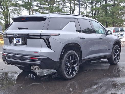 New 2026 Chevrolet Traverse RS w/ LPO, Floor Liner Package image 12