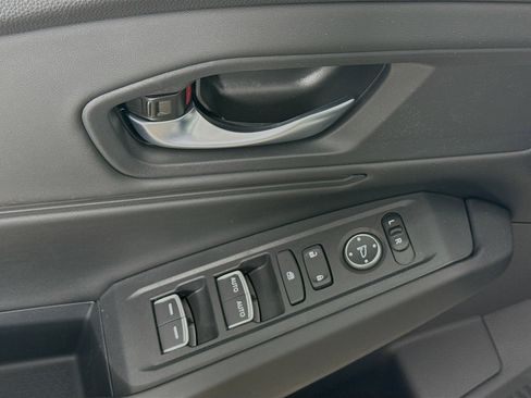 New 2025 Honda Accord SE image 19