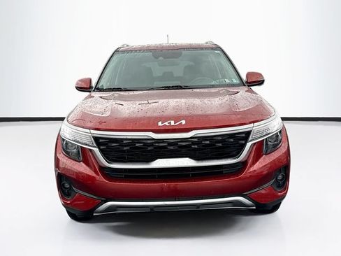 Used 2023 Kia Seltos S AWD/4WD image 2