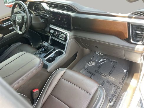 Used 2023 GMC Sierra 1500 Denali image 11