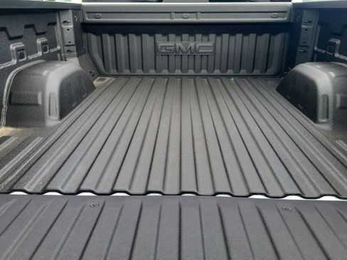 New 2026 GMC Sierra 1500 AT4X image 23