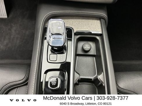 Certified 2023 Volvo XC90 B6 Ultimate w/ Protection Package Premier AWD/4WD image 19