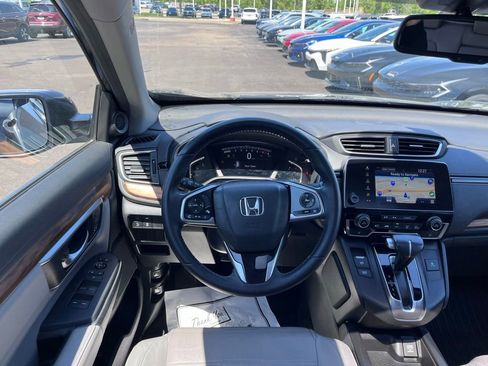 Used 2018 Honda CR-V Touring image 19