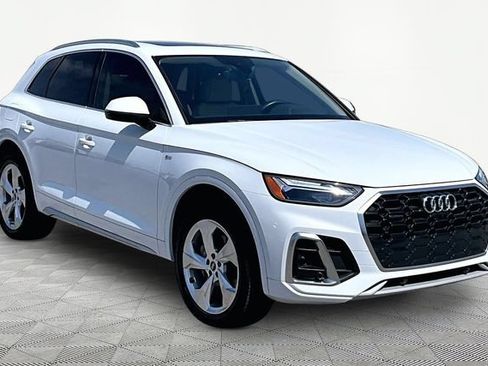 Used 2024 Audi Q5 2.0T Premium Plus w/ Premium Plus Package AWD/4WD image 11