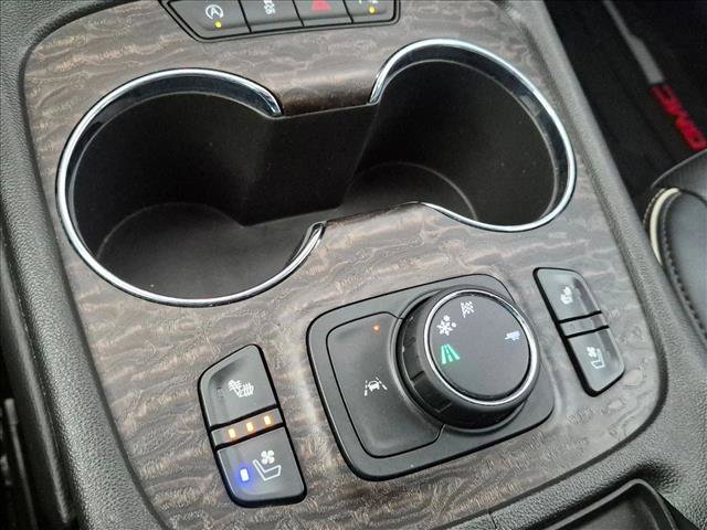 Used 2023 GMC Acadia Denali w/ Denali Ultimate Package FWD image 15