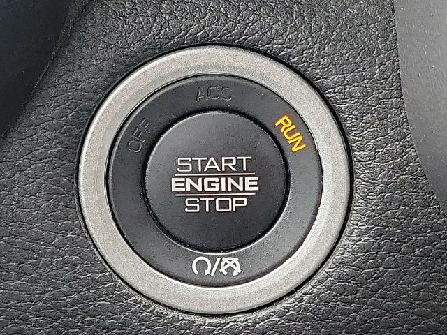 Used 2024 RAM 1500 Laramie AWD/4WD image 17