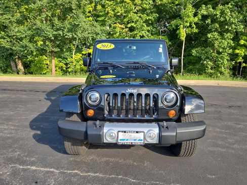 Used 2013 Jeep Wrangler Sahara w/ Dual Top Group image 7