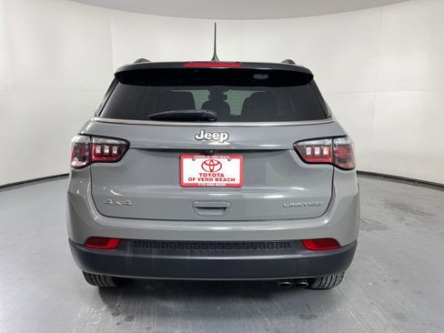 Used 2022 Jeep Compass Limited w/ Sun and Sound Group image 5