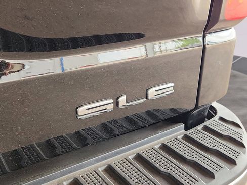 New 2026 GMC Sierra 1500 SLE RWD image 11