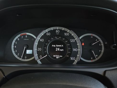 Used 2014 Honda Accord Touring image 21