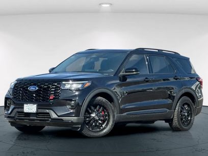 Used 2025 Ford Explorer ST