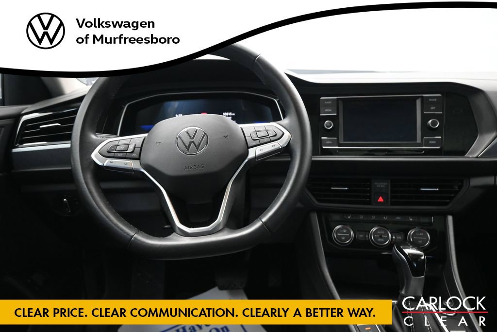 Used 2024 Volkswagen Jetta SE w/ Panoramic Sunroof Package FWD image 31