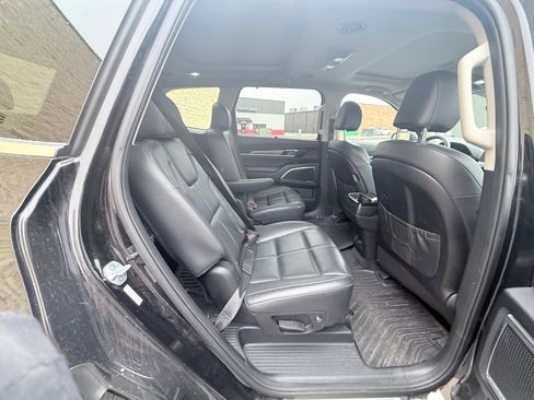 Used 2020 Kia Telluride SX image 12