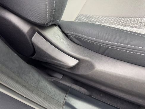 Used 2025 Subaru Outback Premium image 48