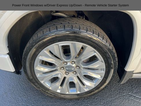 Used 2020 GMC Sierra 1500 Denali w/ Denali Ultimate Package image 18