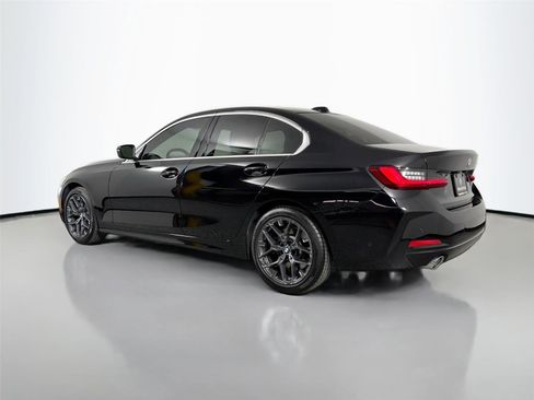 Certified 2025 BMW 330i Sedan w/ Convenience Package RWD image 7