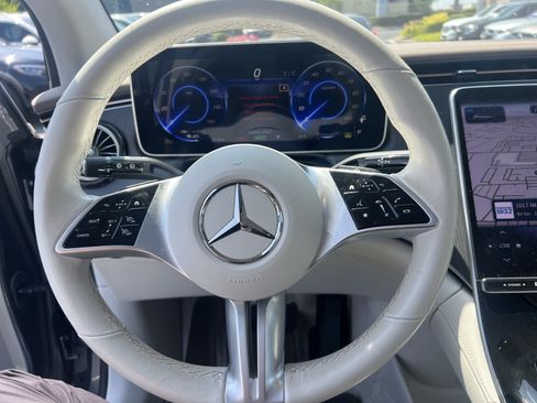 Certified 2023 Mercedes-Benz EQE 350+ SUV w/ AMG Line Exterior Package image 18