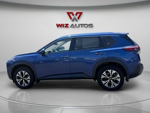 Used 2021 Nissan Rogue SV w/ Premium Package AWD/4WD image 2