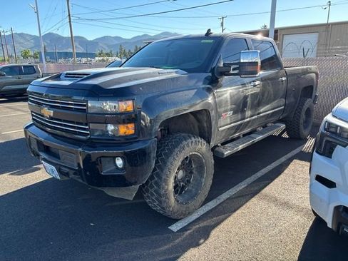 Used 2018 Chevrolet Silverado 2500 LT w/ Custom Sport Edition AWD/4WD image 4