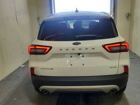 Used 2023 Ford Escape Active w/ Tech Pack #2 image 4