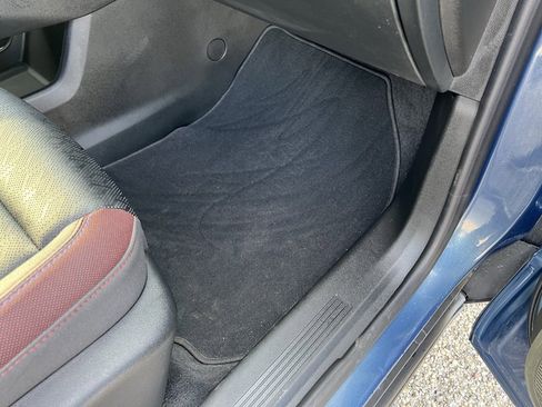 Used 2025 Chevrolet Equinox RS image 10